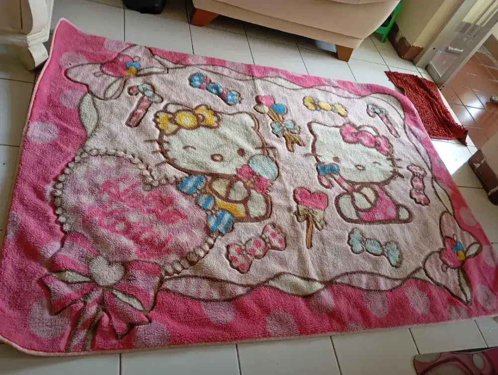 Karpet Hello kitty