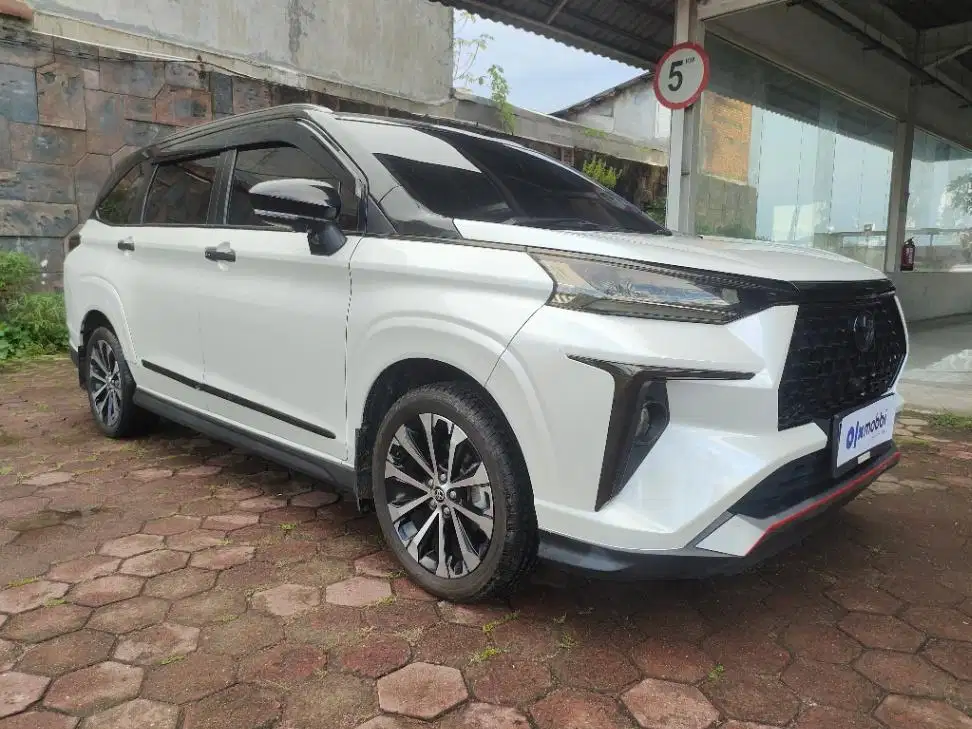 DP MURAH Toyota Avanza 1.5 New Veloz Q Bensin-AT 2022  CFKCB