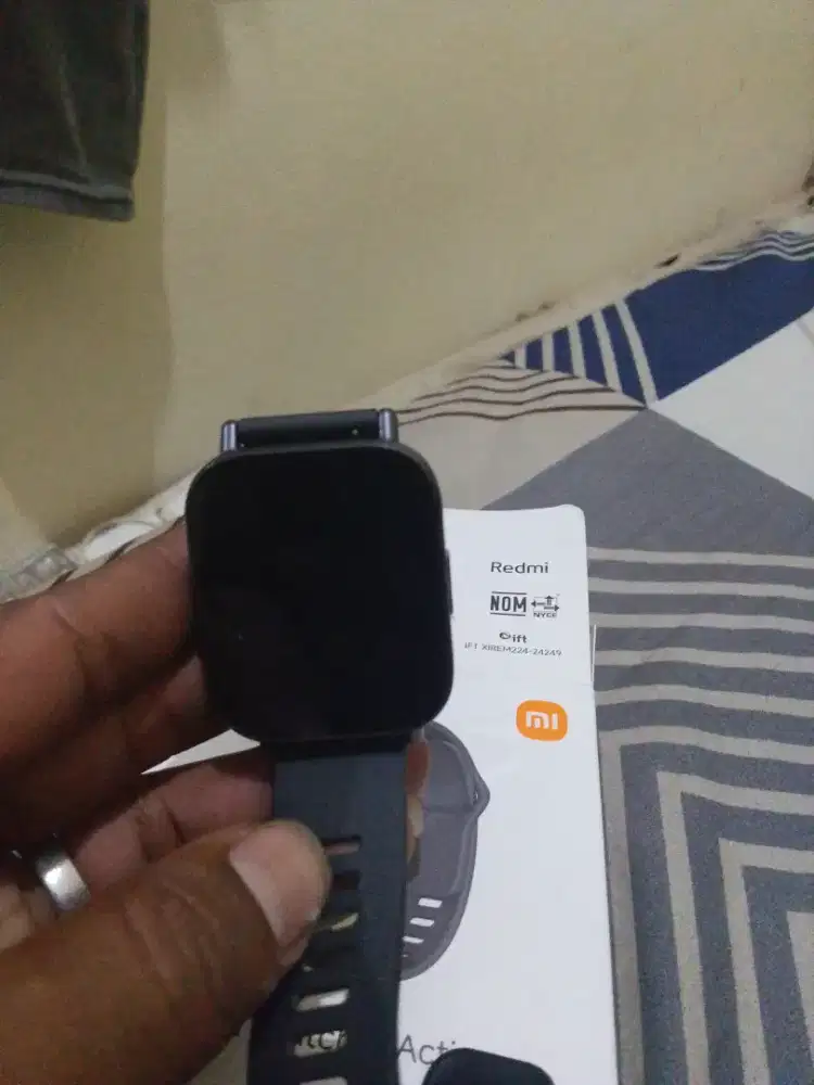 Jam tangan redmi watch 5 Active