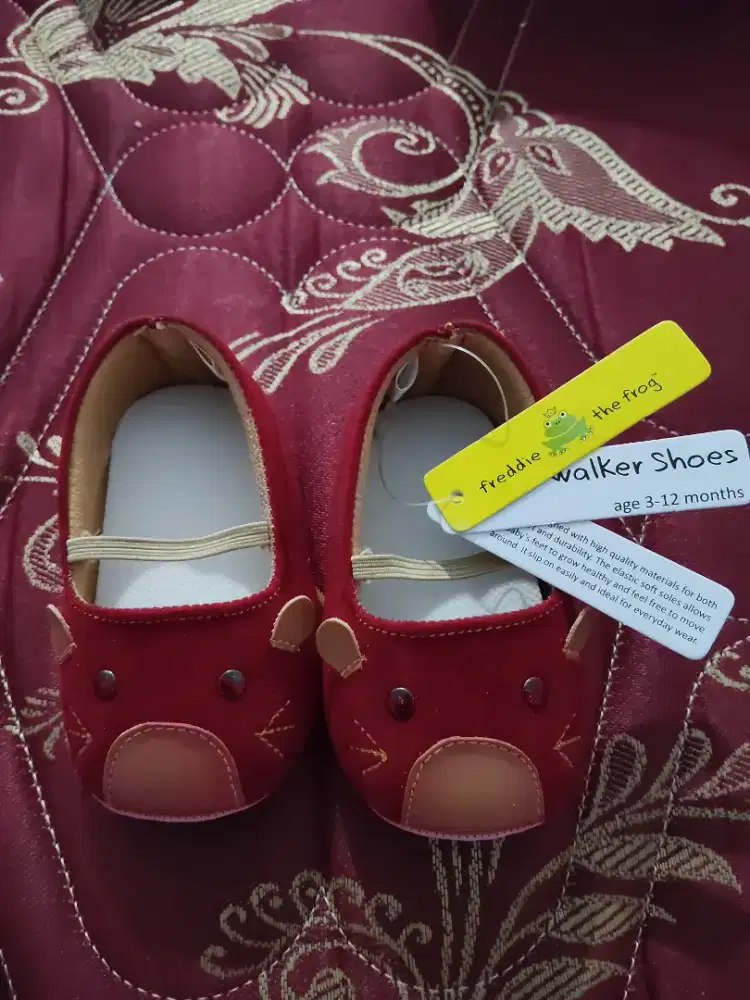 Obral sepatu freddie the frog original