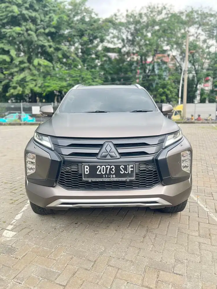 (Low KM 38rb) Pajero Sport Dakar 4x2 AT 2021