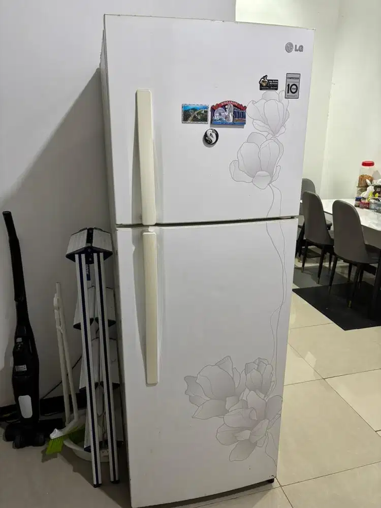 Kulkas LG 2 pintu