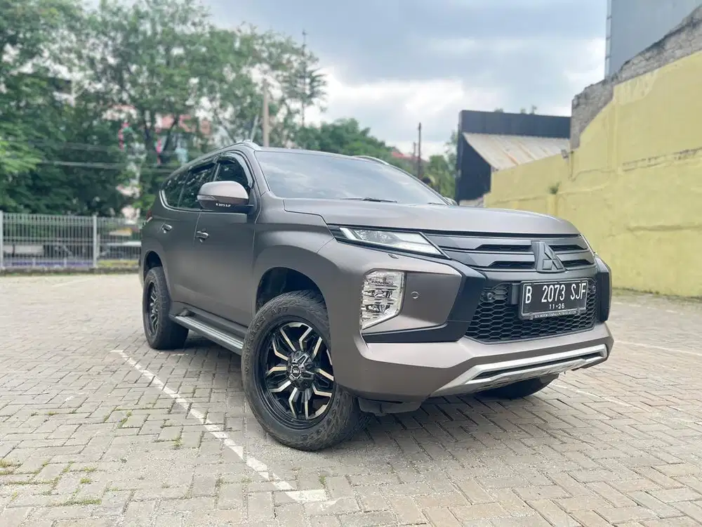 (Low KM 38rb) Pajero Sport Dakar 4x2 AT 2021