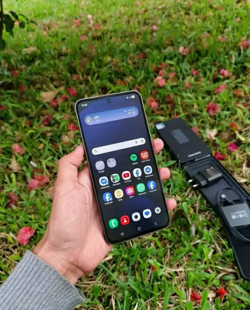Samsung S24 Fe Garansi SEIN Resmi~Super Mulus