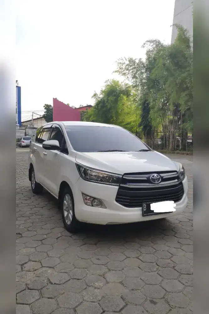Innova Reborn 2016 G 2.4L Solar AT Putih