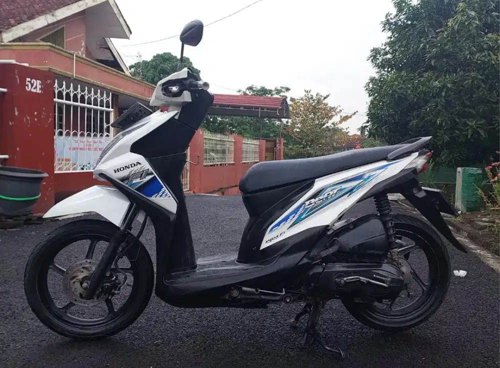 HONDA BEAT PGM FI 2014 KOTAMADYA RECORD DEALER