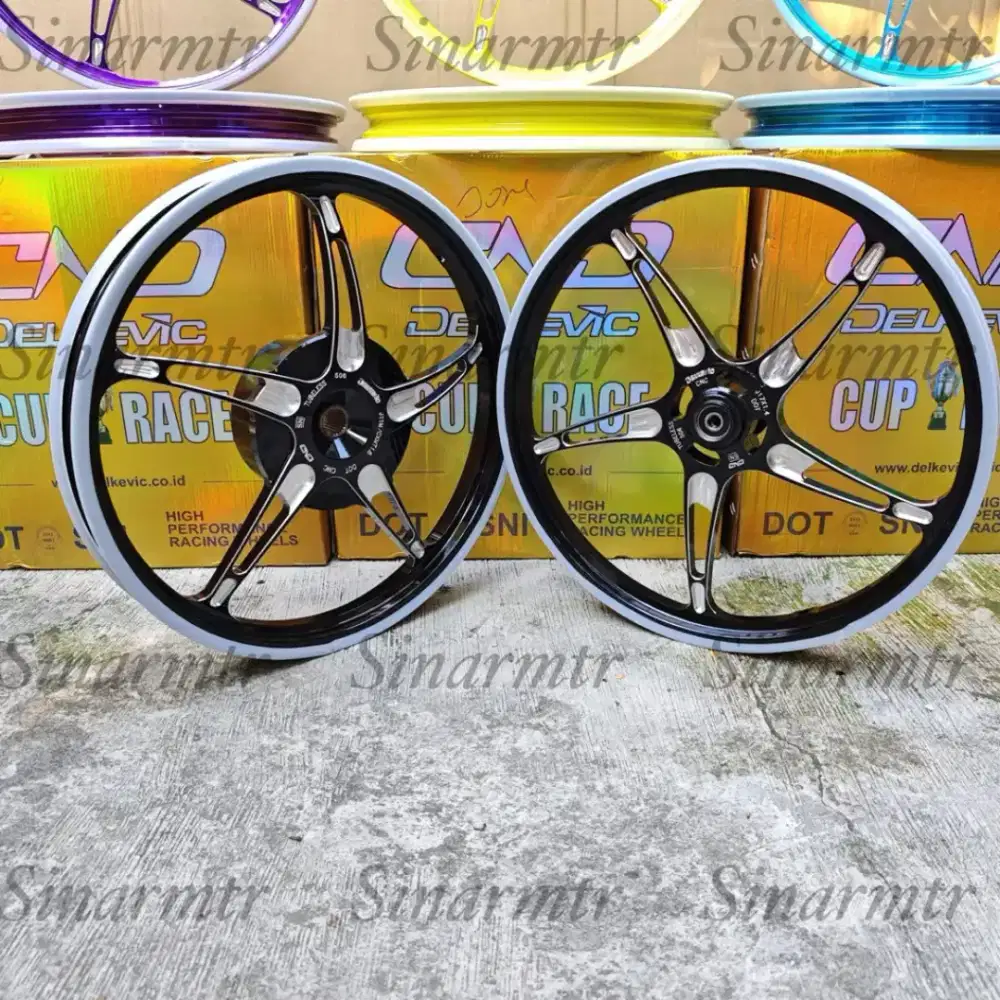 Di cari velg vario led old ring 17 bintang laut