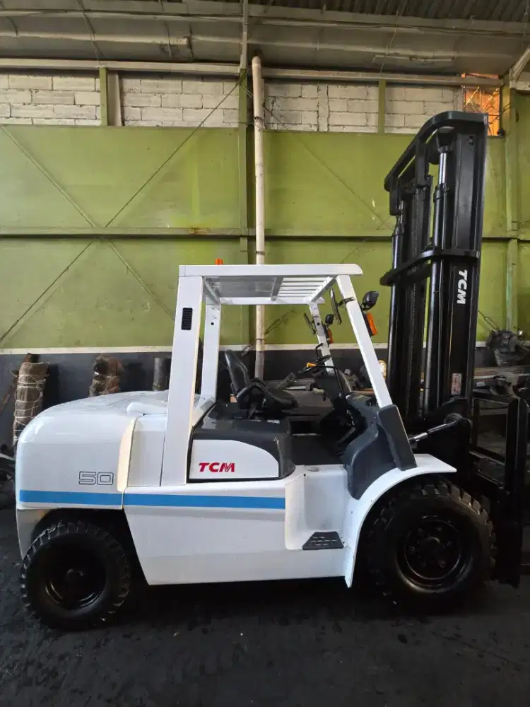 Forklift TCM 5 Ton,Matic,Tiang 5 Meter,Mesin S6S,Ban Single,Tahun 2019