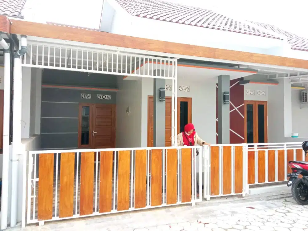 DIKONTRAKKAN RUMAH BARU MINIMALIS DEKAT RS DR OEN SOLO BARU