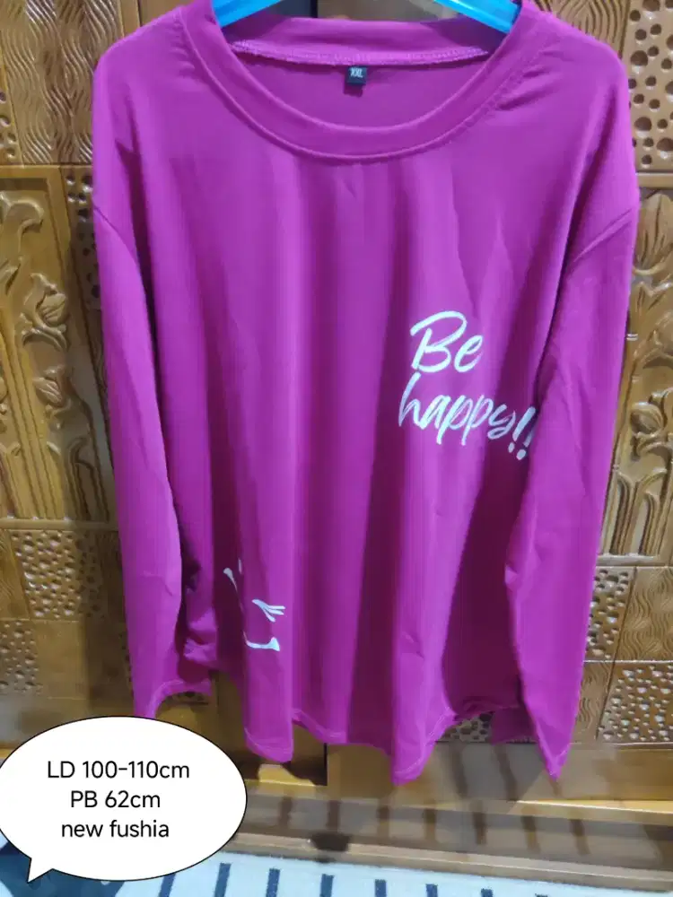 Kaos olahraga dewasa