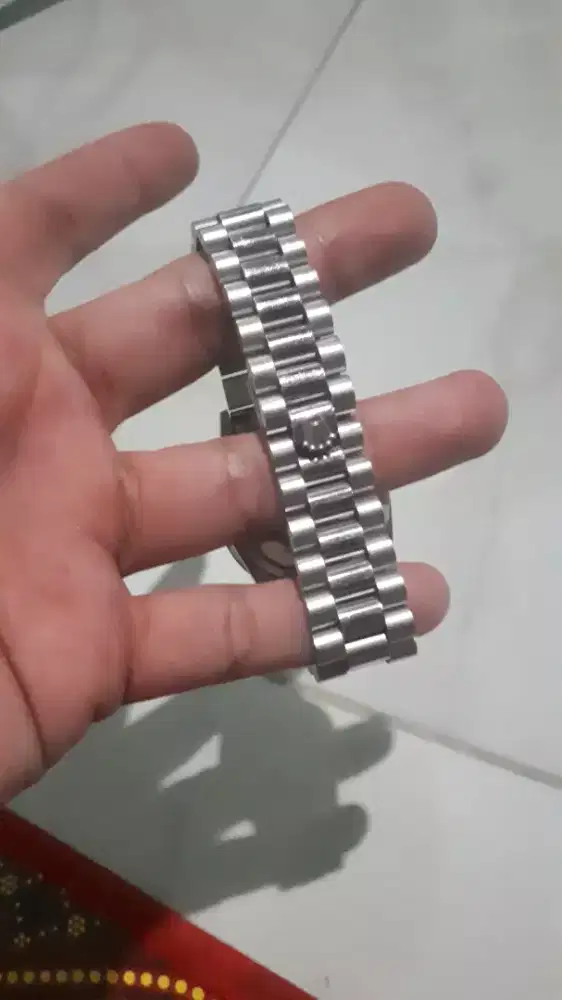 Jam tangan rolex
