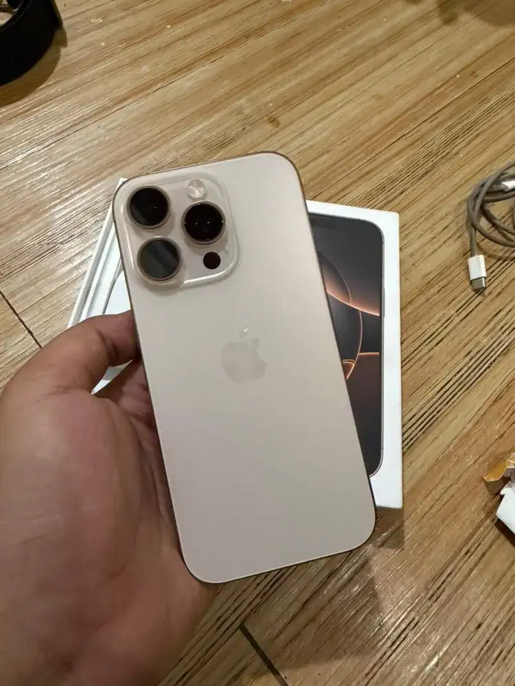 Iphone 16 pro 128 iBox