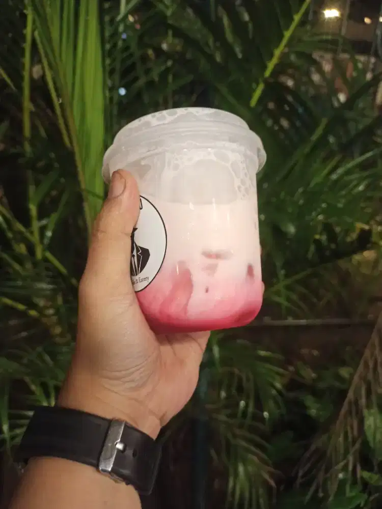 Dibutuhkan Waiters Cafe