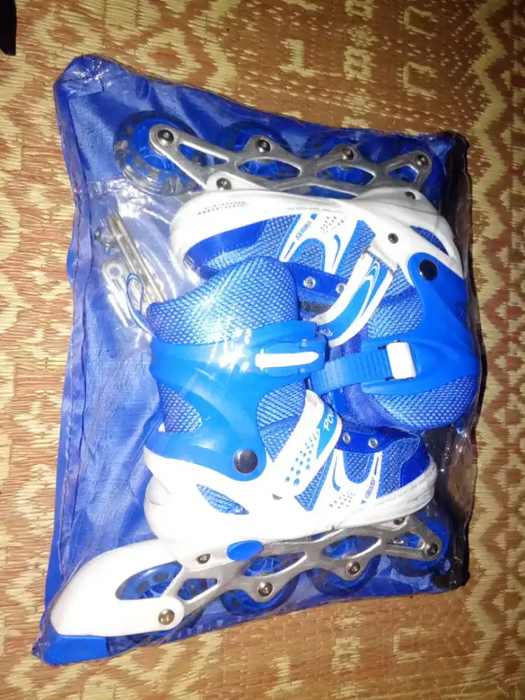 SEPATU RODA ANAK-REMAJA