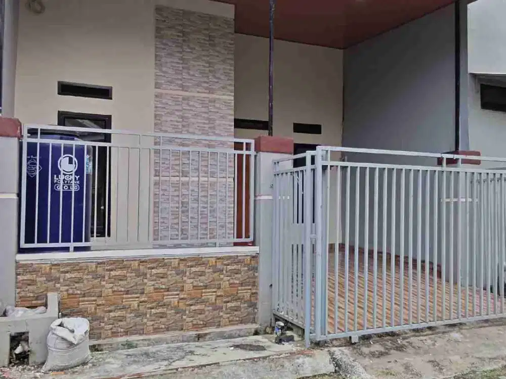 Dijual rumah dekat plaza THB, harapan indah Bekasi