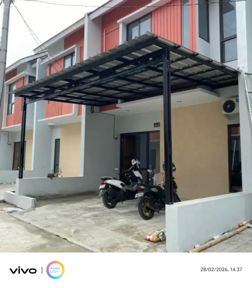 Kanopi baja ringan dan garasi