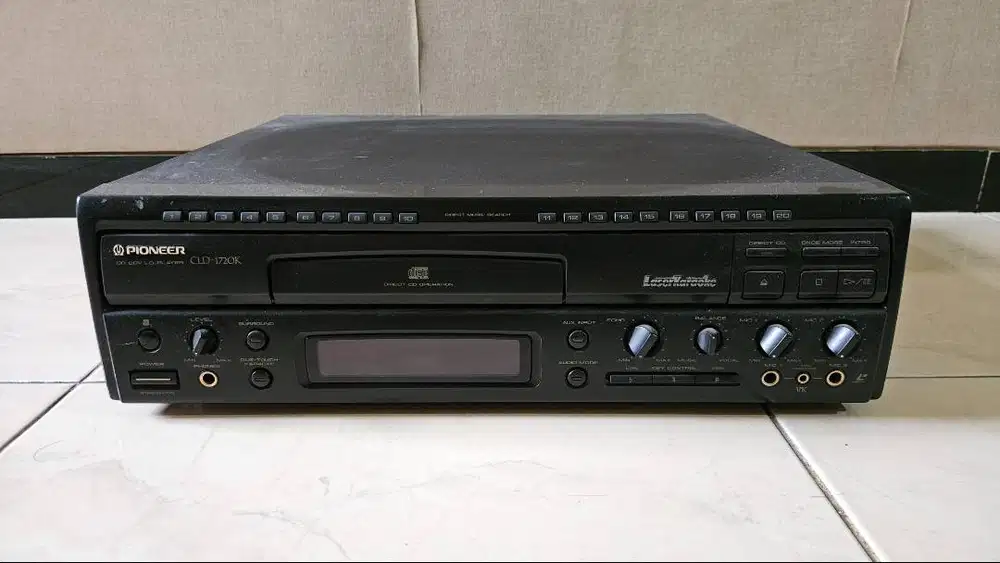 Laser disc Pioneer CLD 1720K Japan Kondisi Mati