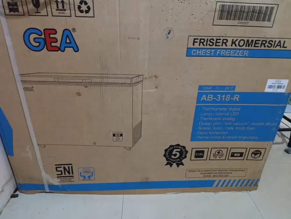 JUAL FREZZER BOX GEA 318 LITER KONDISI BARU