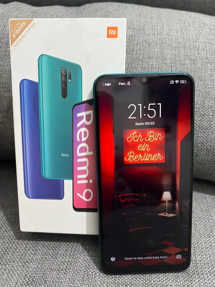 Xiaomi Redmi 9 4+1/64 Fullset Lengkap !!