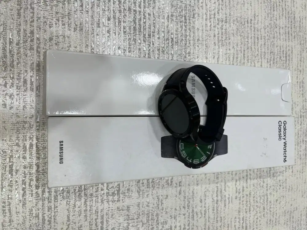 Samsung watch 6 classic 47.mm like new