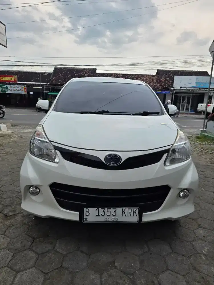 Avanza veloz 1.5 manual tahun 2015