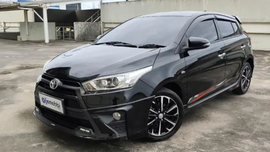TERMURAH Toyota Yaris 1.5 TRD Sportivo Bensin-AT 2017 2MN B
