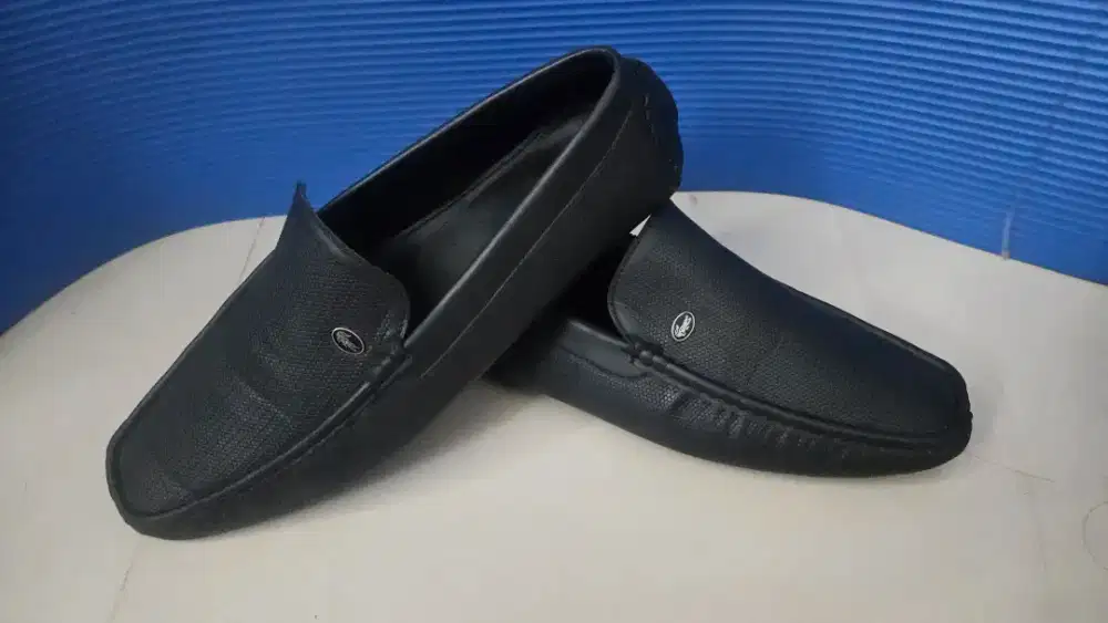 Sepatu slip on crocodile
