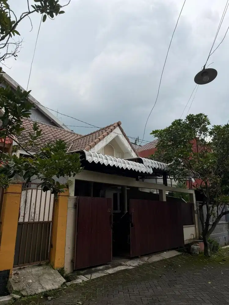 dijual rumah Tirtasani