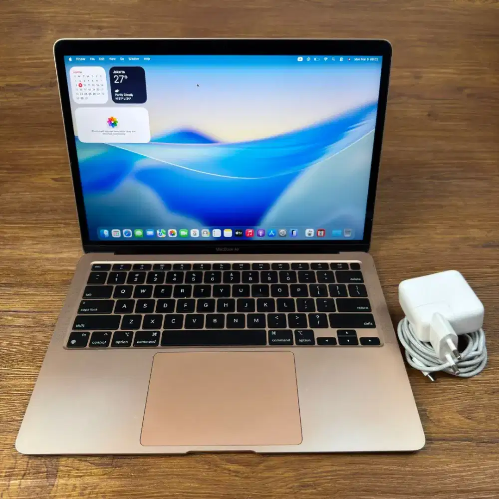 Macbook air m1 2020 ram 8gb ssd 512gb rose gold siap pakai bisa cod