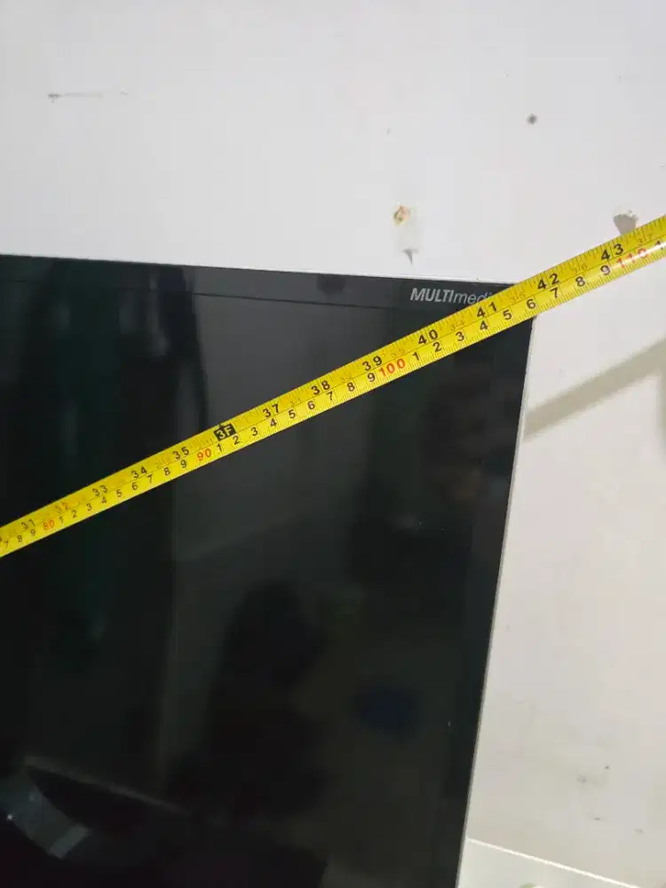 Tv 50 inci merek polytron