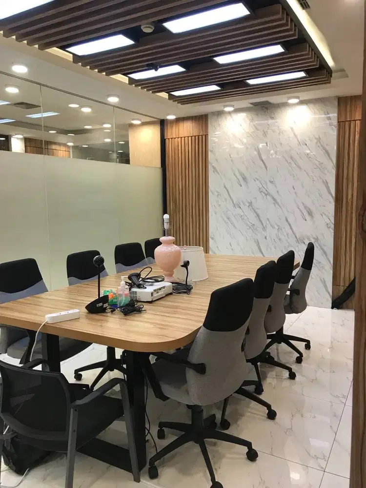 Dibutuhkan asisten rumah tangga nginap, admin & driver (pp)