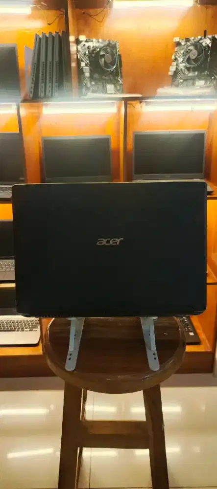 JUAL LAPTOP ACER MANDELIN SIAP PAKAI