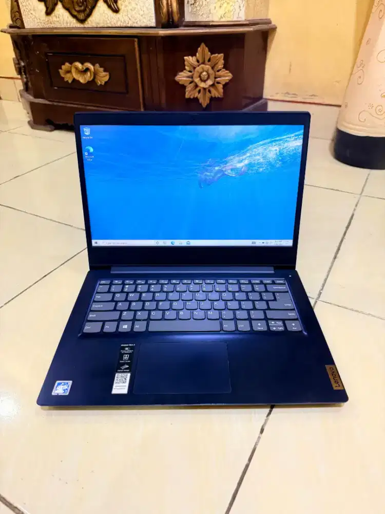 Laptop Lenovo Ideapad slim 3 Intel N4020