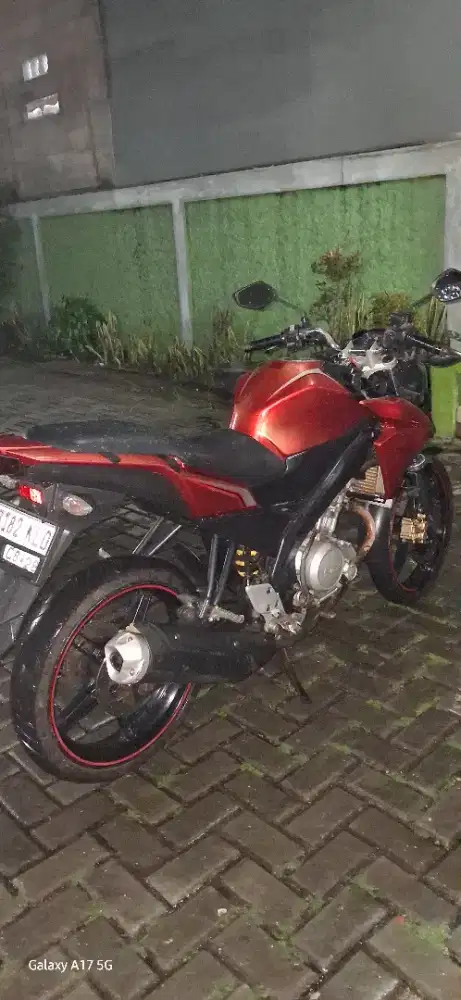 Yamaha Vixion 2013 Merah