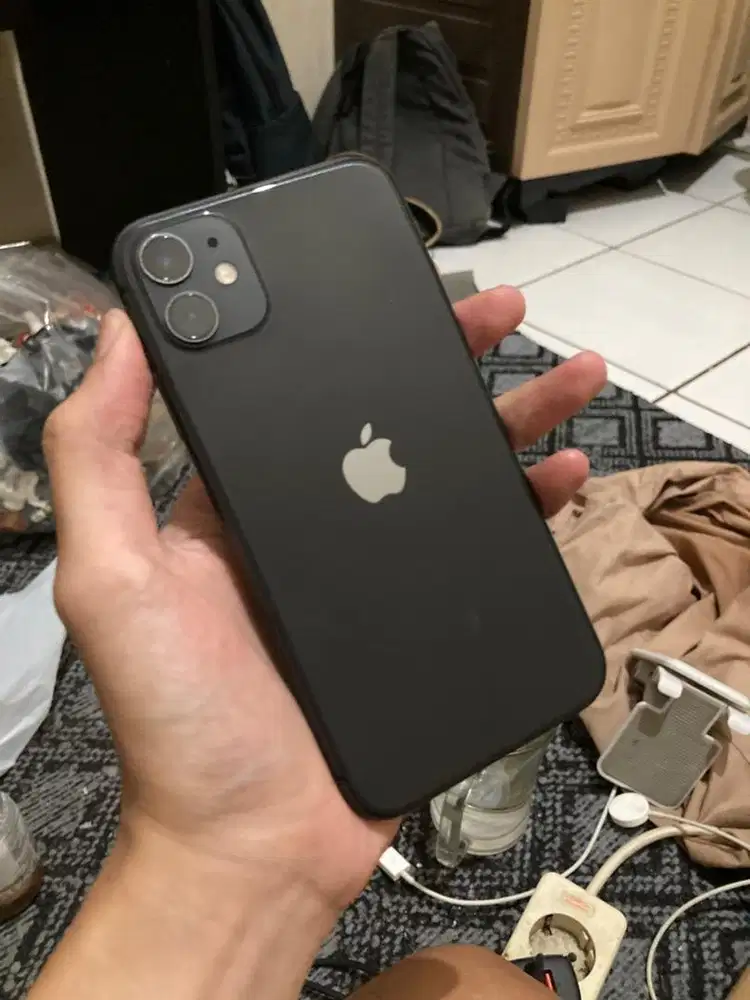 Iphone 11 64Gb ibox gada minus
