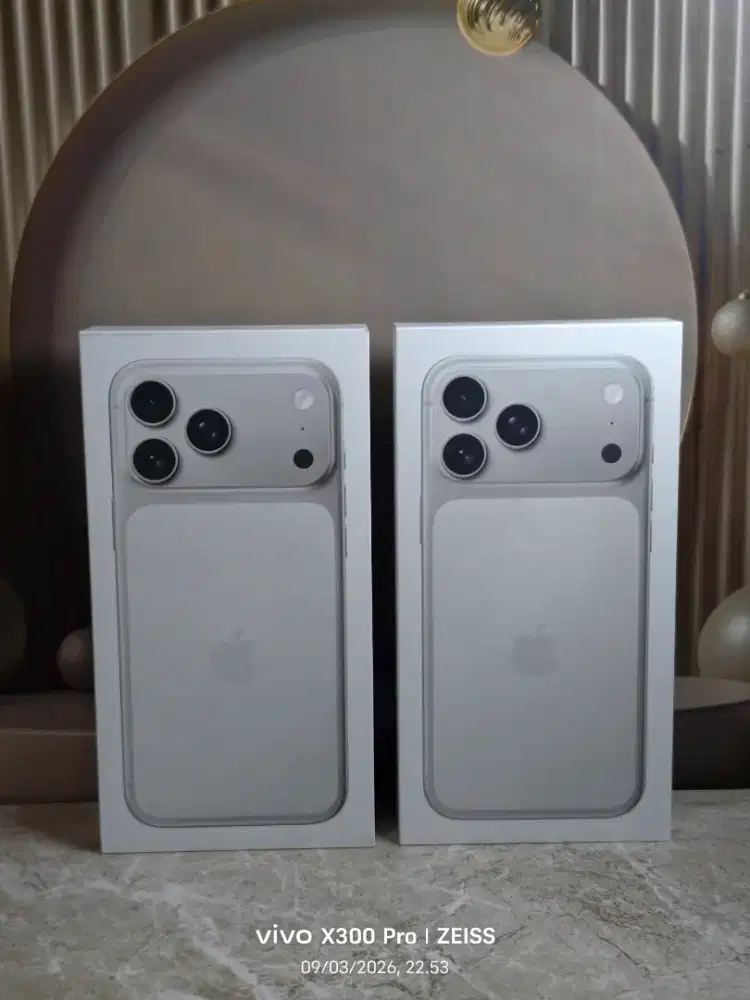 Iphone 17 pro max 256gb ibox silver baru