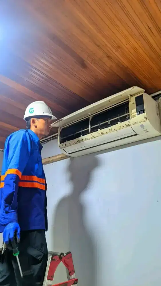 service AC kulkas mesin cuci pompa air bongkar pasang AC
