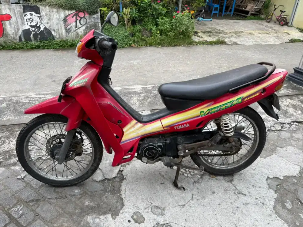 Yamaha Vega THN 2001 plat AB sleman