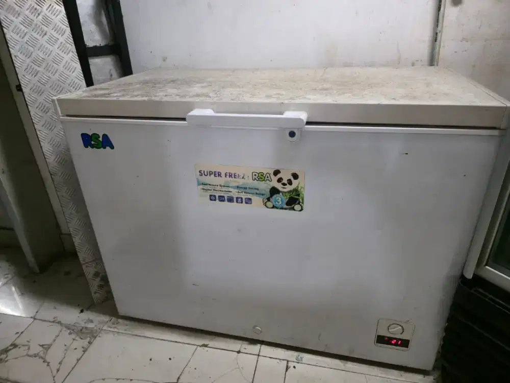 Chest Freezer GEA
