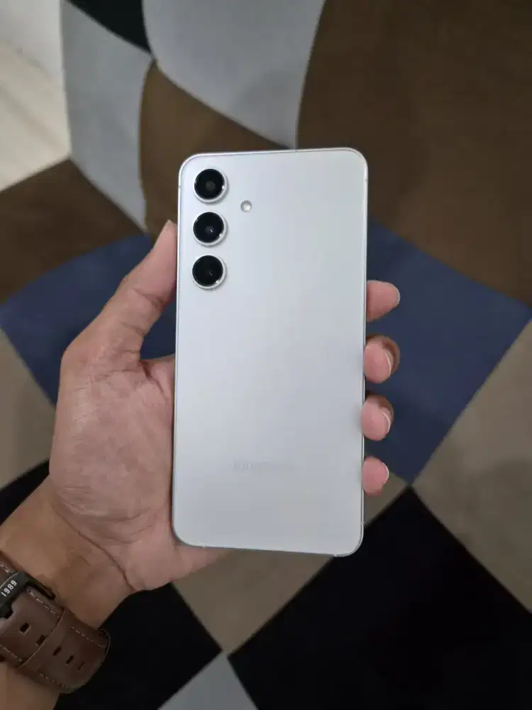 Samsung S24 5G 8/512 SEIN Resmi Indo Fullset Mulus Murah