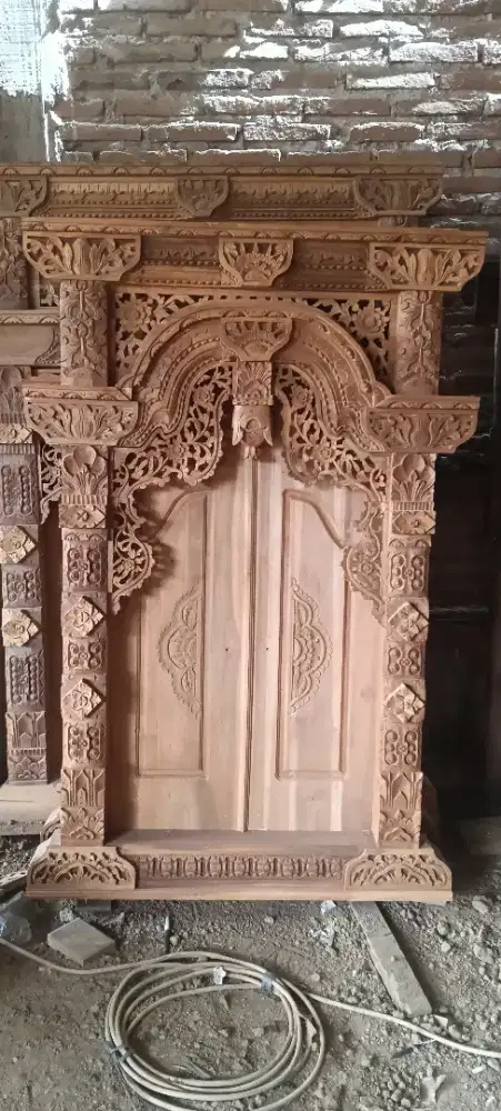 Jendela ukir kayu jati langsung pengrajin