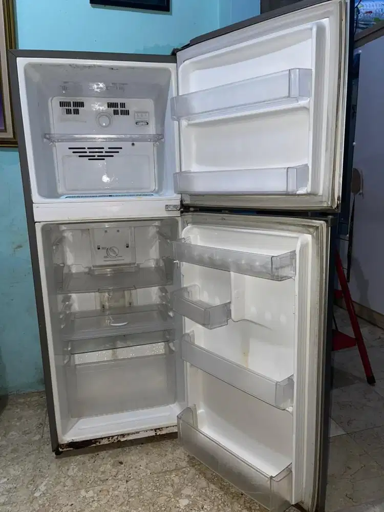 Kulkas LG 2 Pintu Ori