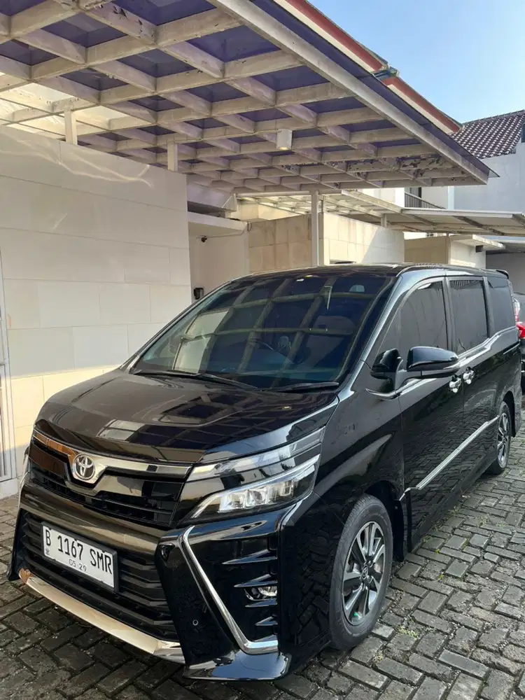 Toyota Voxy 2019 Bensin