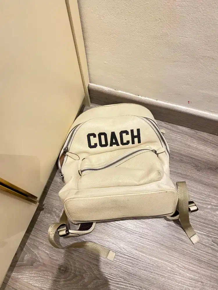Tas Ransel Coach