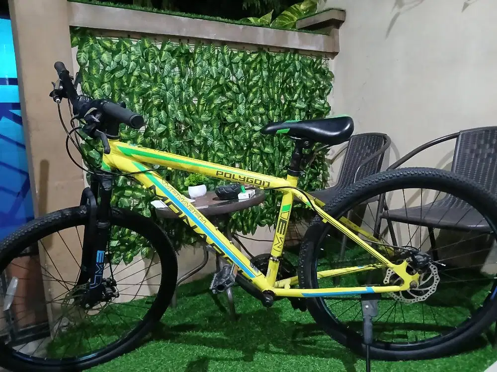 Sepeda Polygon monacrh 3