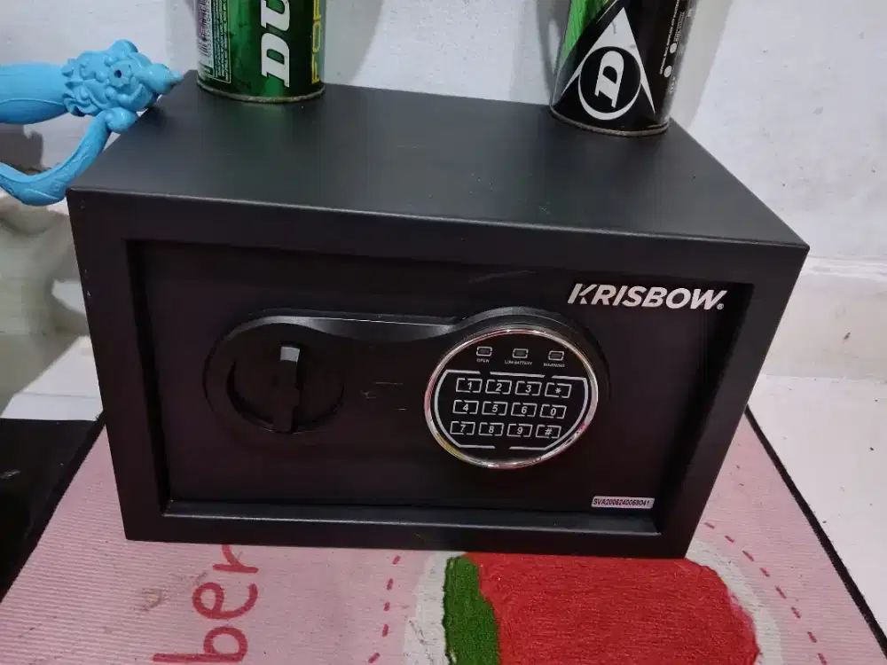 KRISBOW Brankas size 35x25x25 like New