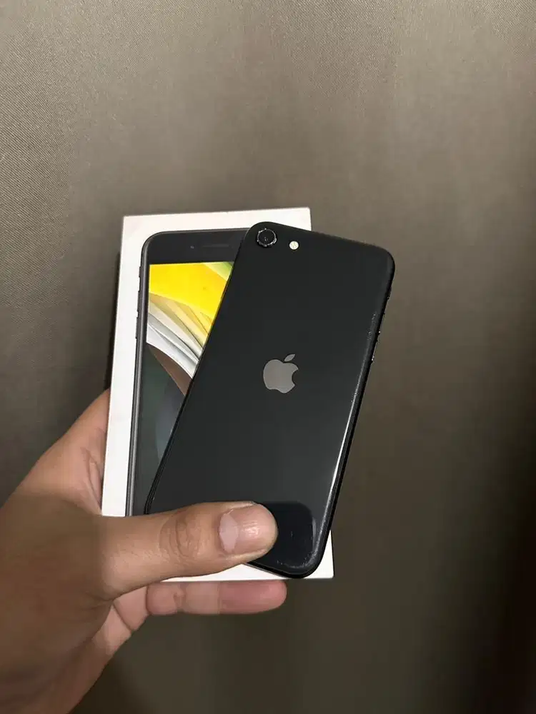 Iphone se 2020/gen 2 64gb ex ibox
