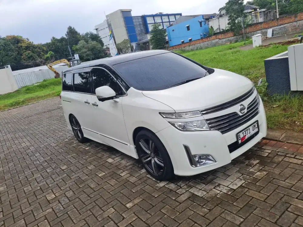 Nissan Elgrand 2.5 HWS 2011 Build up JDM
