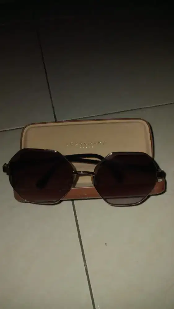 Frame kacamata longchampe dengan lensa