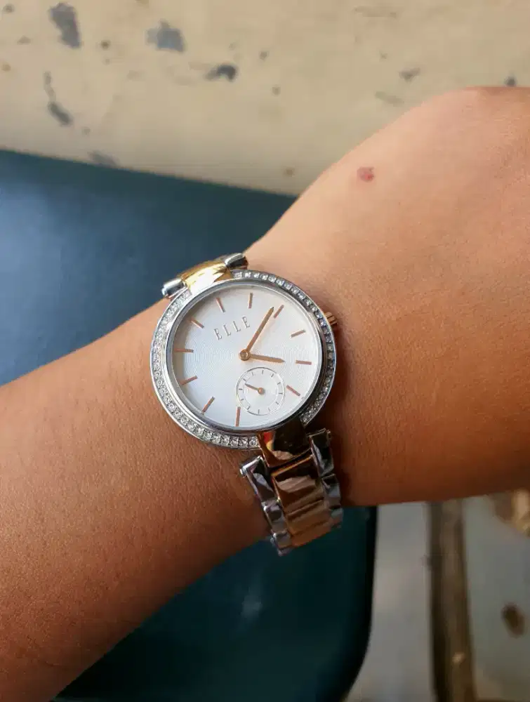 Jam tangan Elle